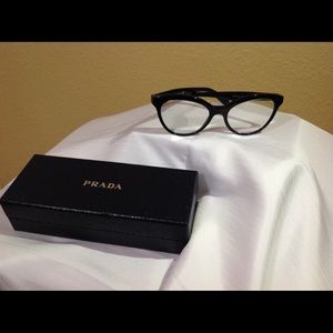 Used Prada frames in good condition